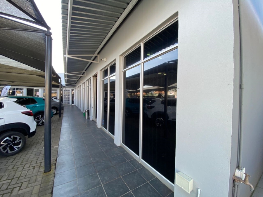 To Let Commercial Property for Rent in Rustenburg Central North West